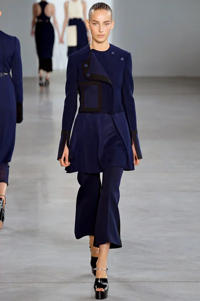 Look 5